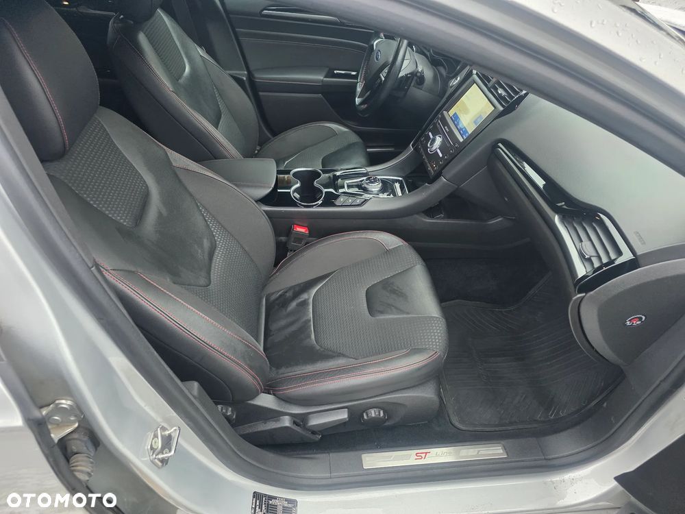 Ford Mondeo 2.0 EcoBlue ST-Line - 14