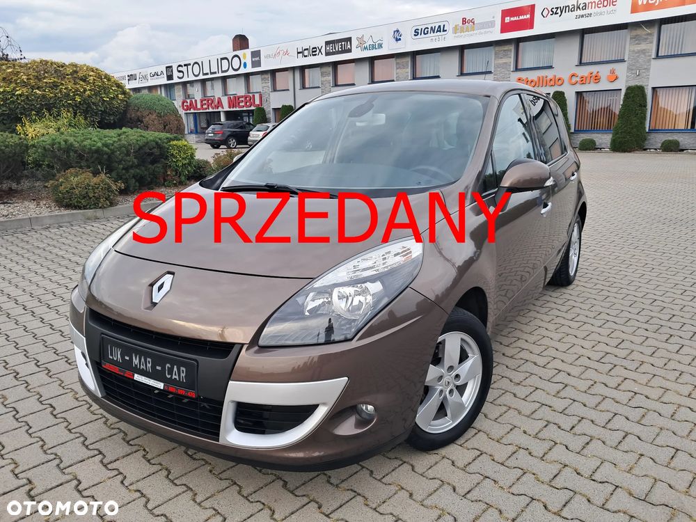 Renault Scenic 1.6 16V Luxe Privilege - 1