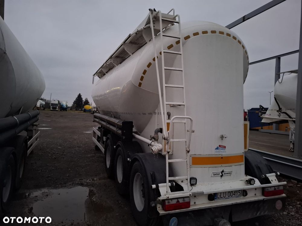 Spitzer Spitzer Eurovrak Feldbinder 37m3 2006r. - 2