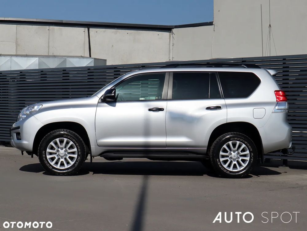 Toyota Land Cruiser LC 3.0 D-4D PowerBoost Prado - 2