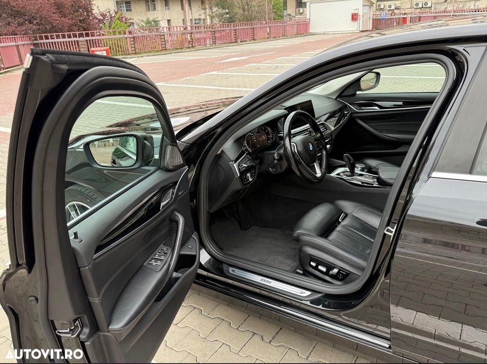 BMW Seria 5 520d AT - 7