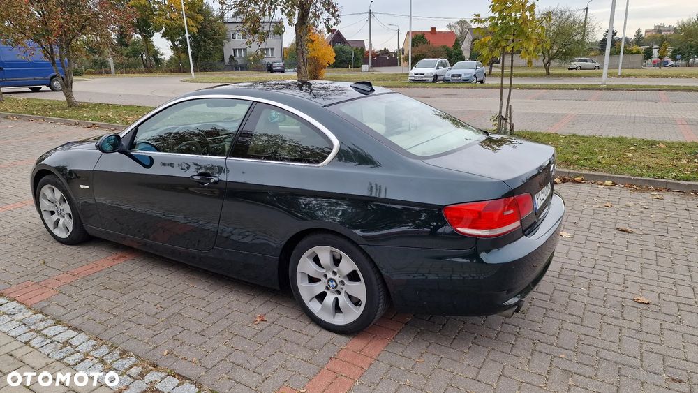 BMW Seria 3 330xi - 5