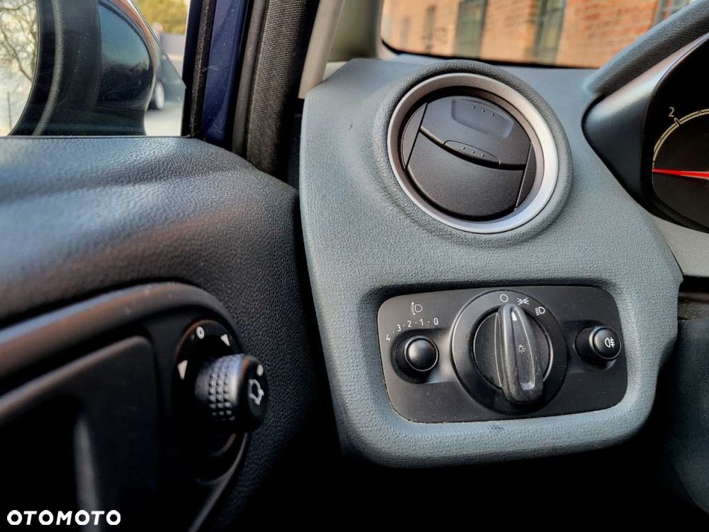 Ford Fiesta - 15