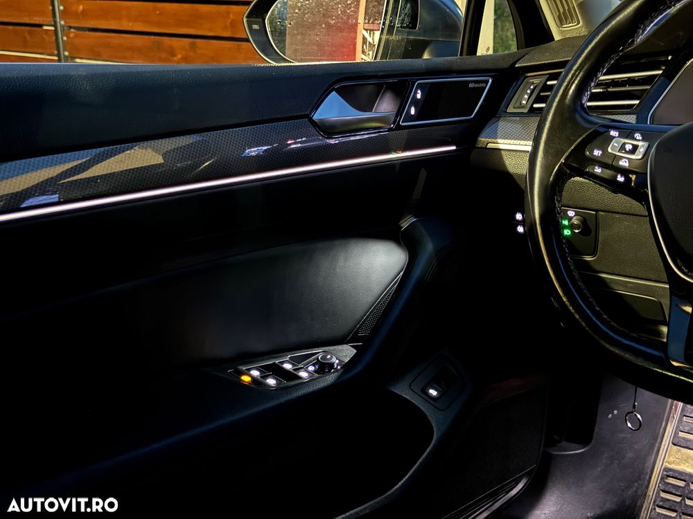 Volkswagen Passat Alltrack 2.0 TDI DSG 4Motion - 27