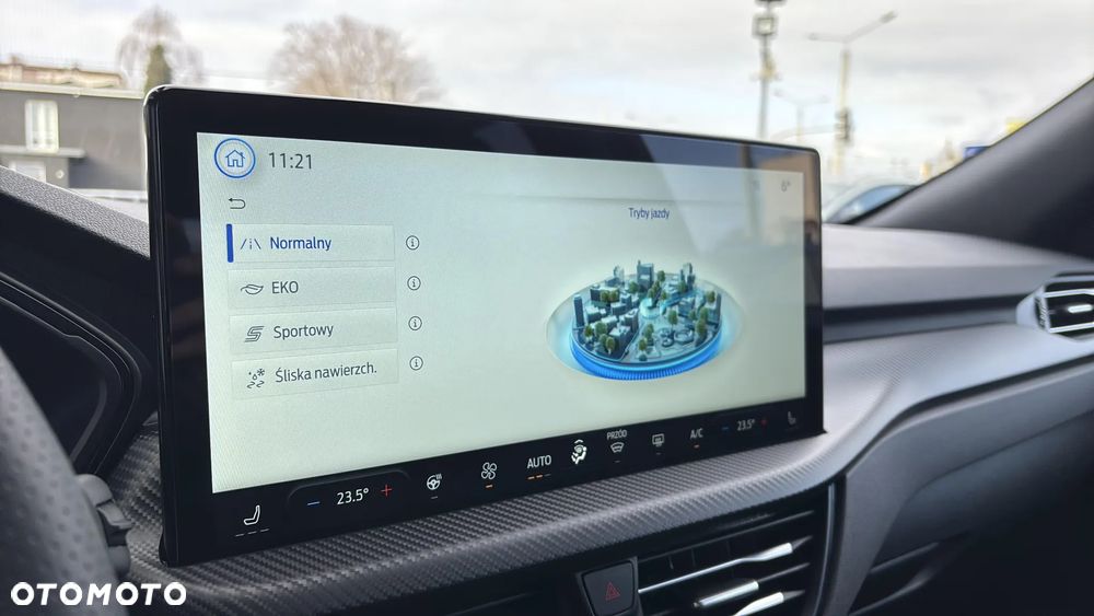 Ford Kuga 1.5 EcoBoost FWD ST-Line X - 16