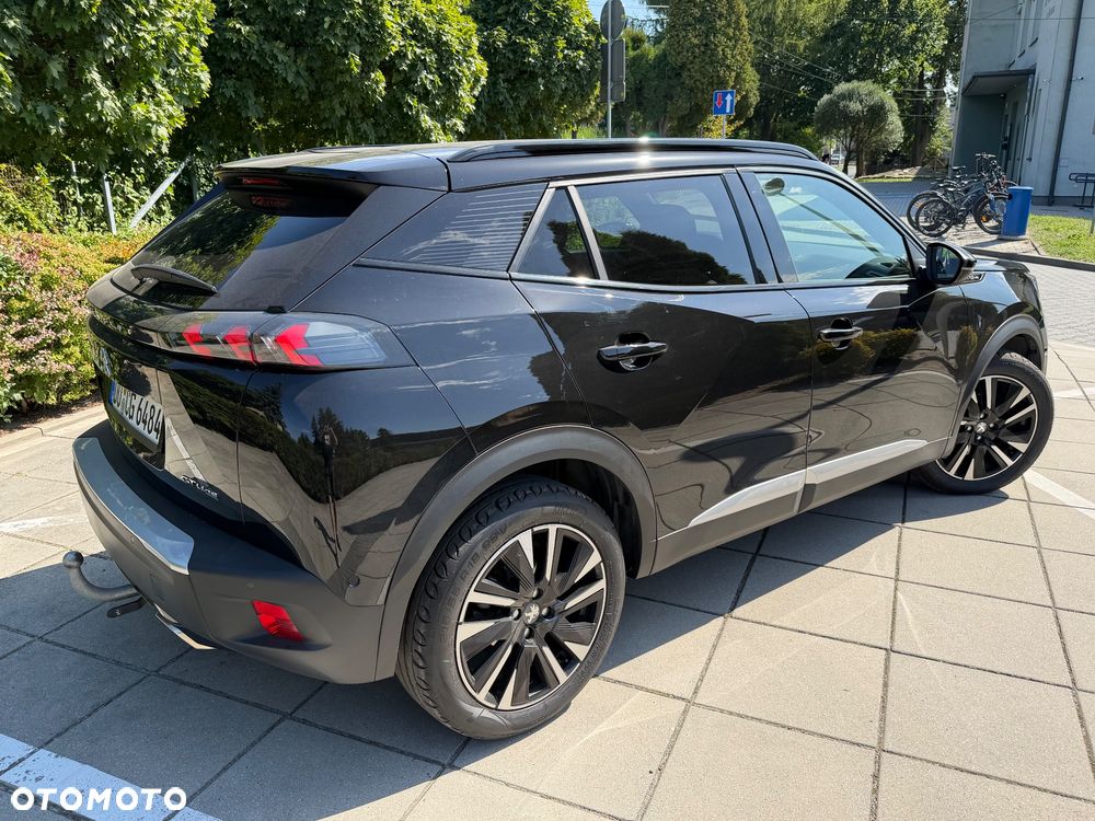 Peugeot 2008 - 11