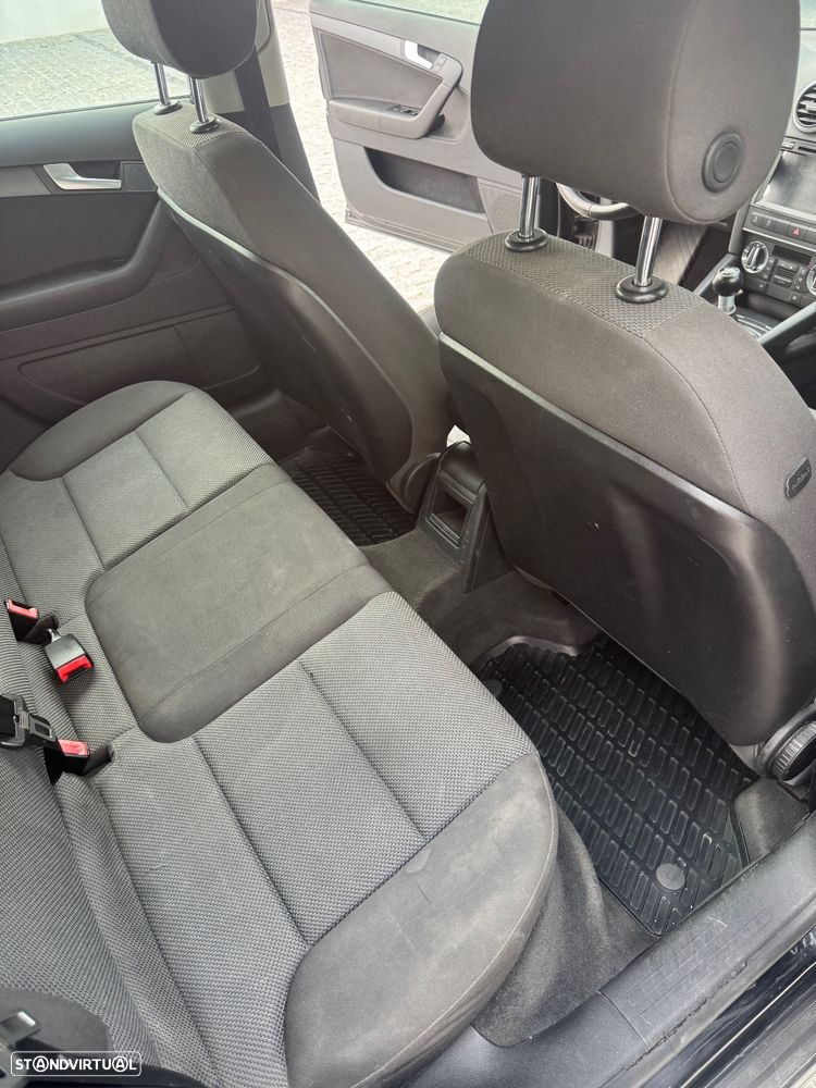 Audi A3 Sportback 1.6 TDI Attraction - 12