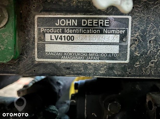John Deere 4100 - 14