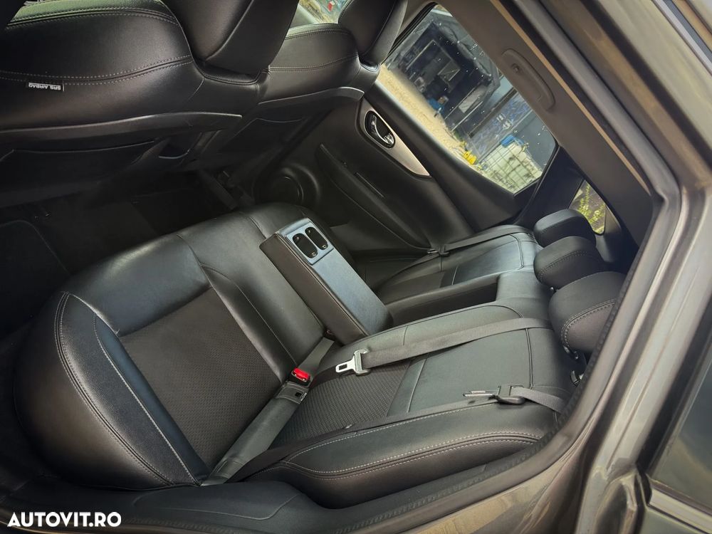 Nissan Qashqai 1.3 DIG-T TEKNA - 9
