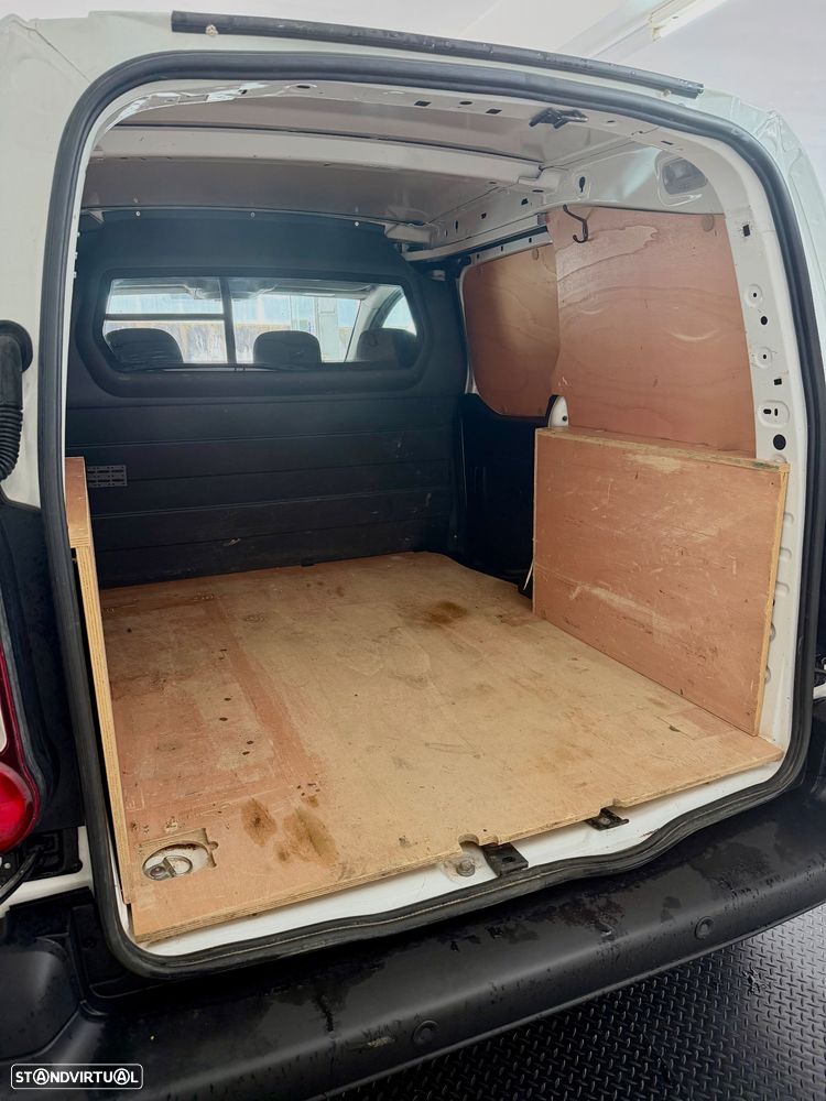 Peugeot Partner - 15