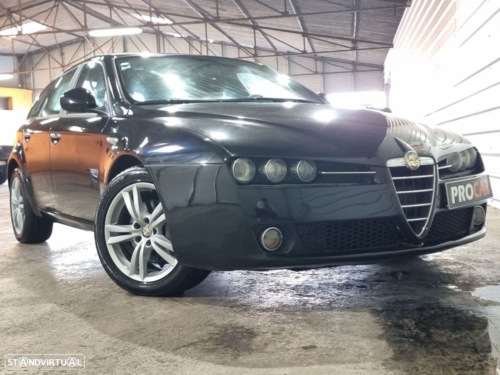 Alfa Romeo 159 Sportwagon 1.9 JTDm 16V Sportiva+ - 25
