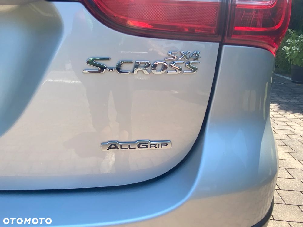 Suzuki SX4 S-Cross 1.0 T Premium 4WD - 26
