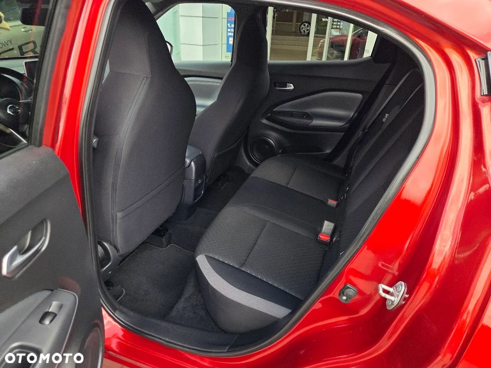 Nissan Juke 1.0 DIG-T N-Connecta - 17