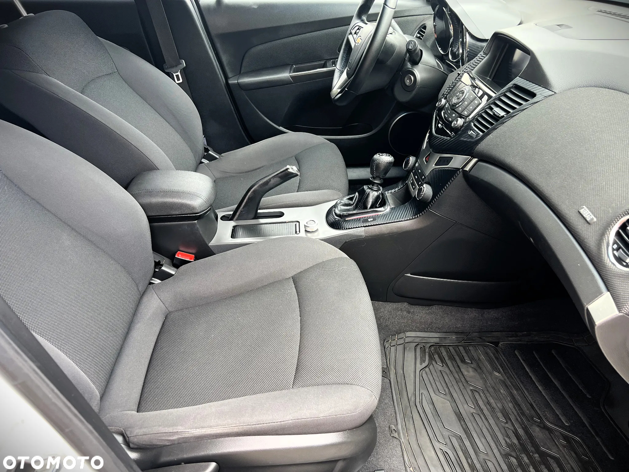 Chevrolet Cruze 1.8 LTZ - 15