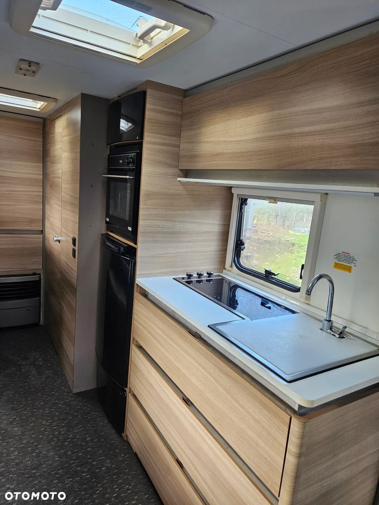 Adria Altea Tamar 552 DT - 8