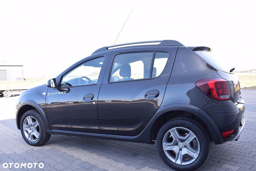 Dacia Sandero Stepway TCe 90 (S&S) Prestige - 4