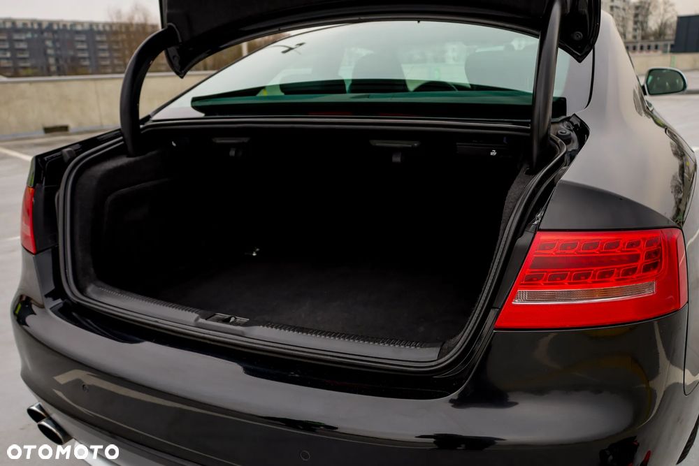 Audi A5 Coupé 3.2 FSI Quattro - 9