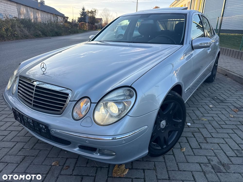 Mercedes-Benz Klasa E 500 T 4Matic Elegance Sport Edition - 3