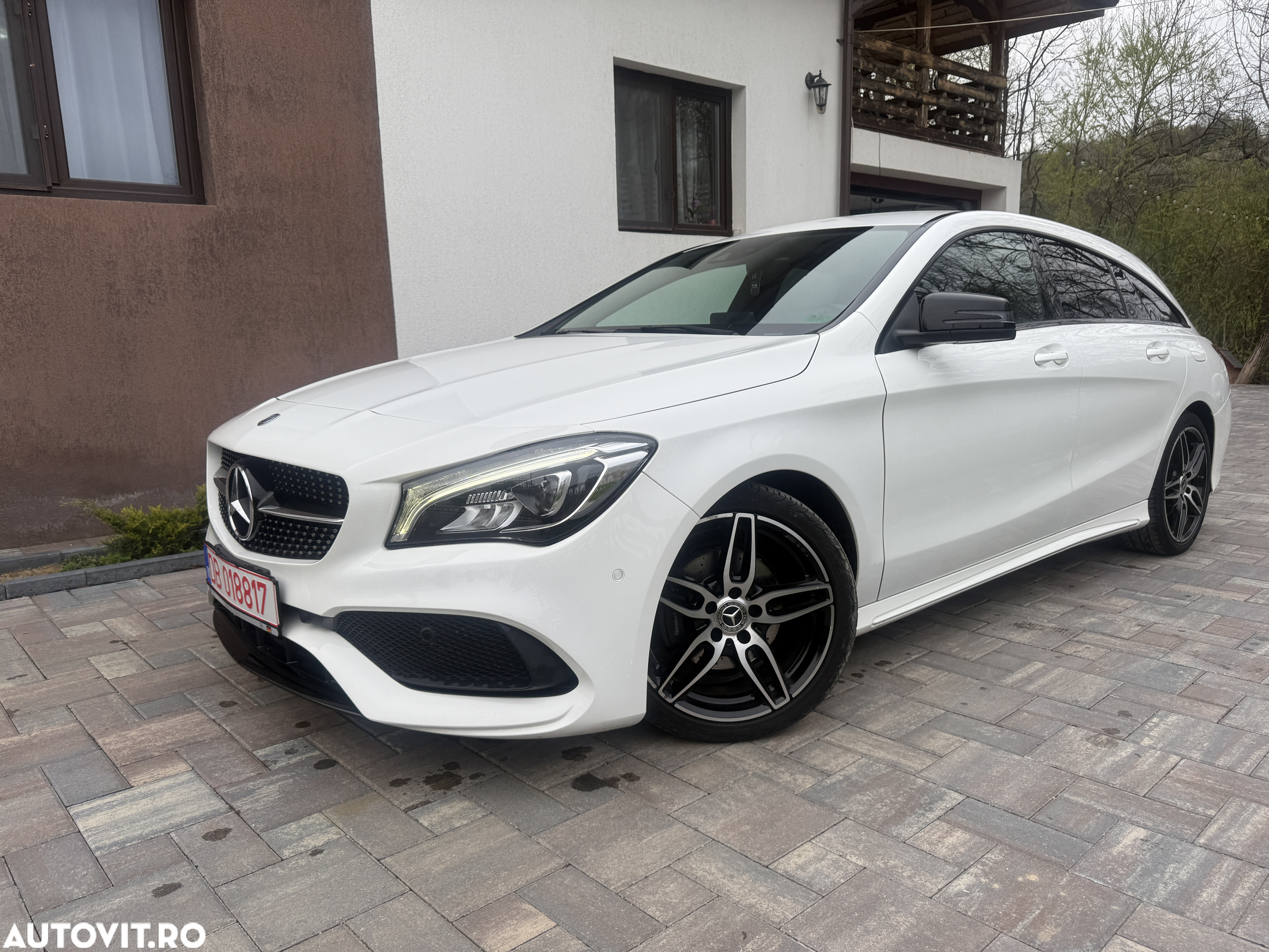 Mercedes-Benz CLA Shooting Brake 200 (CDI) d 4Matic 7G-DCT AMG Line - 5
