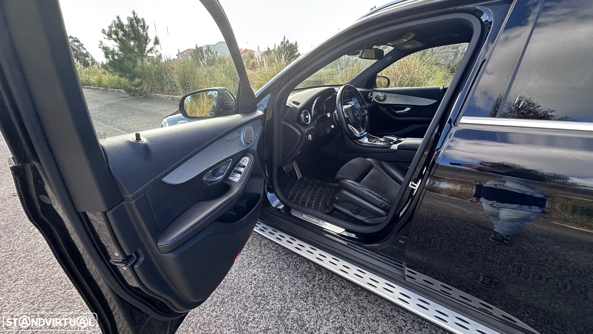 Mercedes-Benz GLC 250 d Coupe 4Matic 9G-TRONIC AMG Line - 30