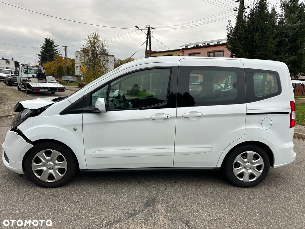 Ford Tourneo Courier 1.0 EcoBoost Ambiente - 3