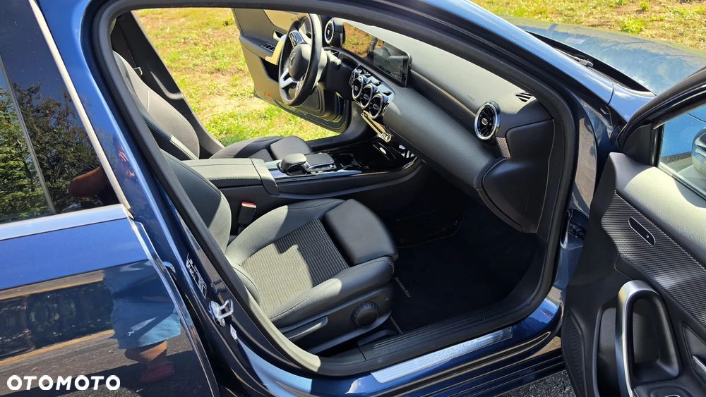 Mercedes-Benz Klasa A 200 Progressive 7G-DCT - 18