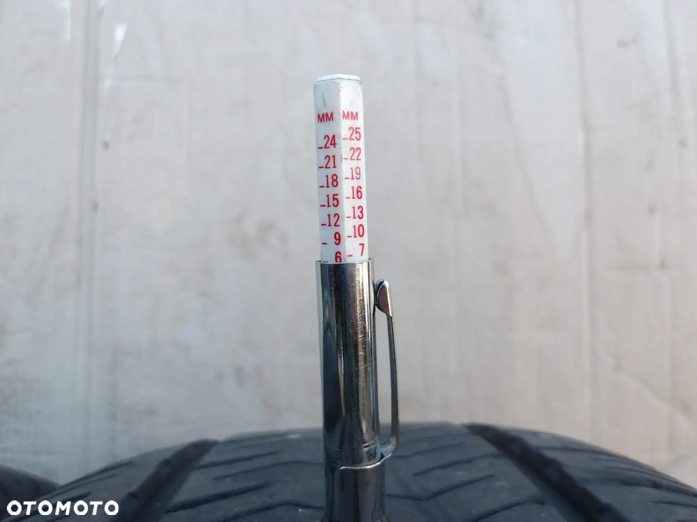 HANKOOK RADIAL RA28L 215.65.16C - 9