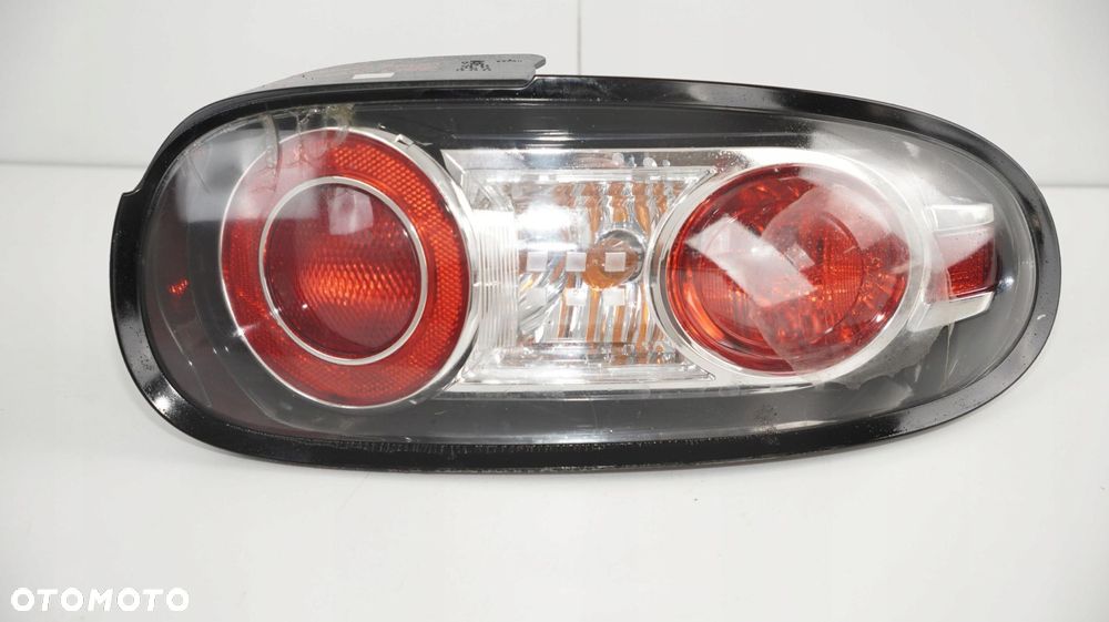 LAMPA PRAWY TYŁ TYLNA MAZDA MX5 05-09R - 2