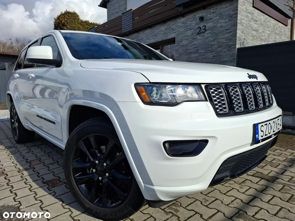 Jeep Grand Cherokee - 8
