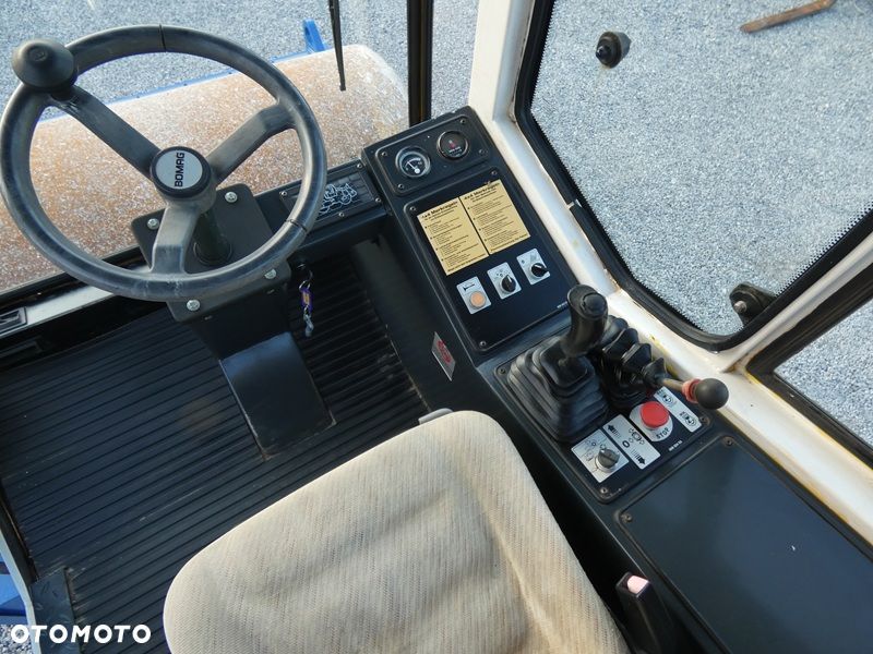 Bomag BW178D-3 / Guma - Stal / Walec Drogowy / Super Stan / 2600mtg / - 11