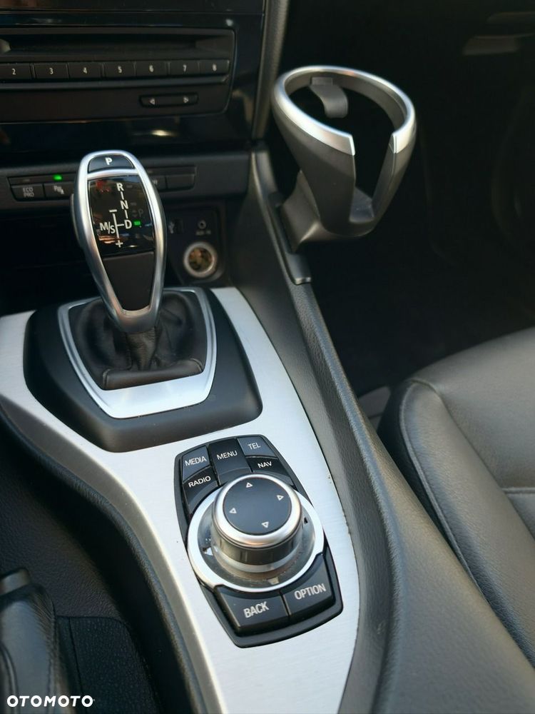 BMW X1 - 16