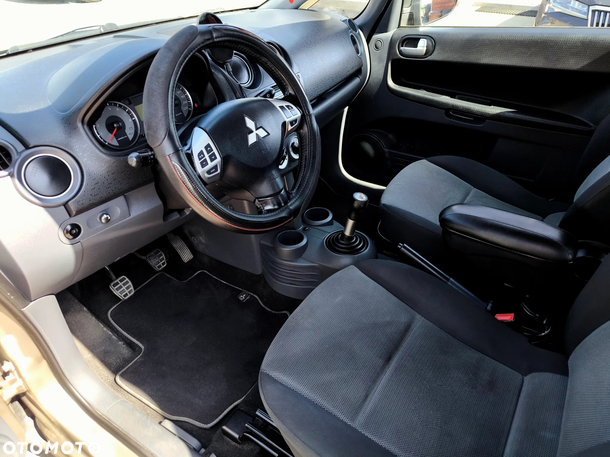 Mitsubishi Colt 1.3 Inform Cleartec - 16