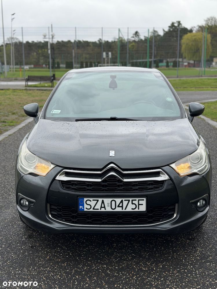 Citroën DS4 e-HDi 115 ETG6 SoChic - 2