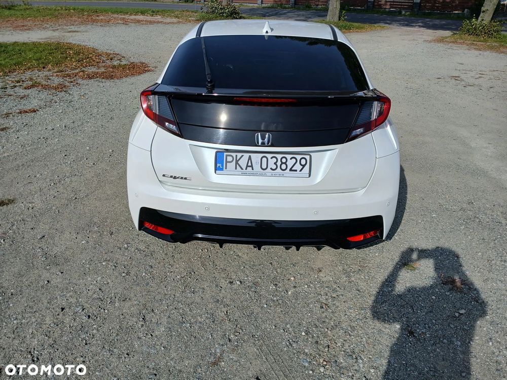 Honda Civic 1.8 Lifestyle Navi + Leather + ADAS - 4