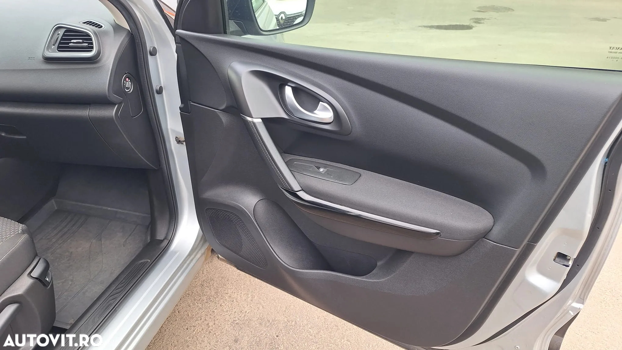 Renault Kadjar - 12