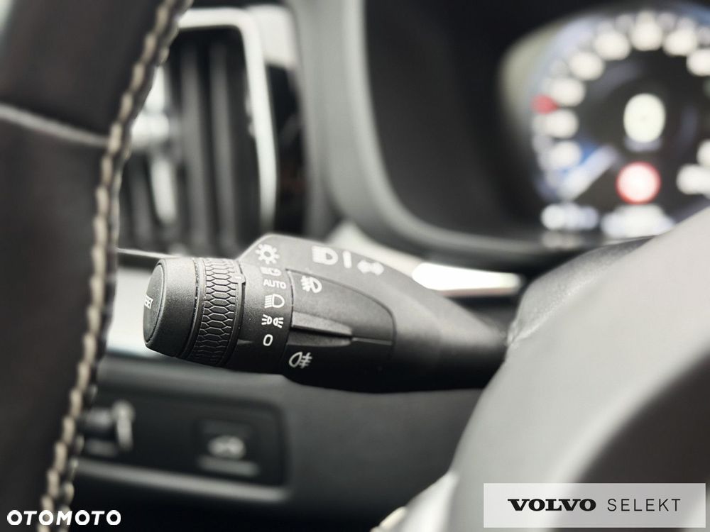 Volvo XC 60 - 21