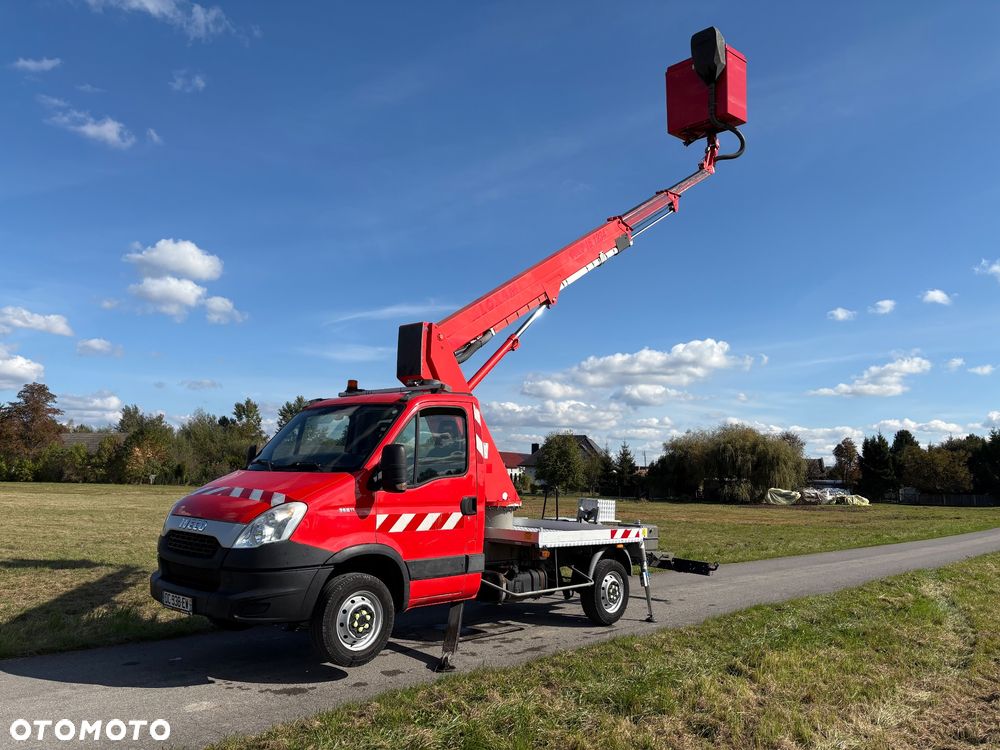 Iveco DAILY 35S11/Podnośnik koszowy/17m/Sprowadzony/Super stan - 13