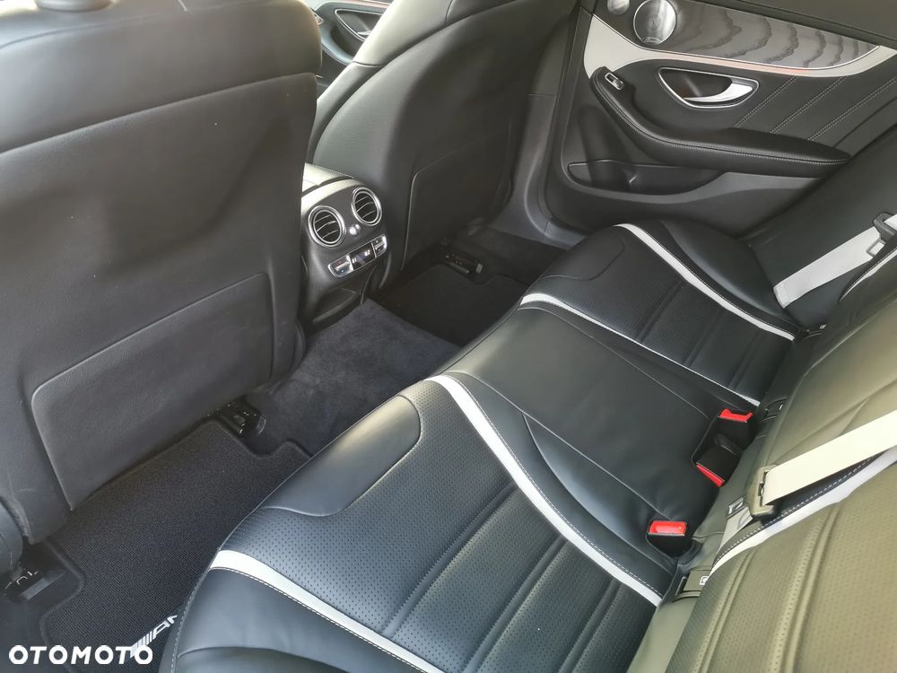 Mercedes-Benz Klasa C AMG 63 S AMG Speedshift 7G-MCT - 8