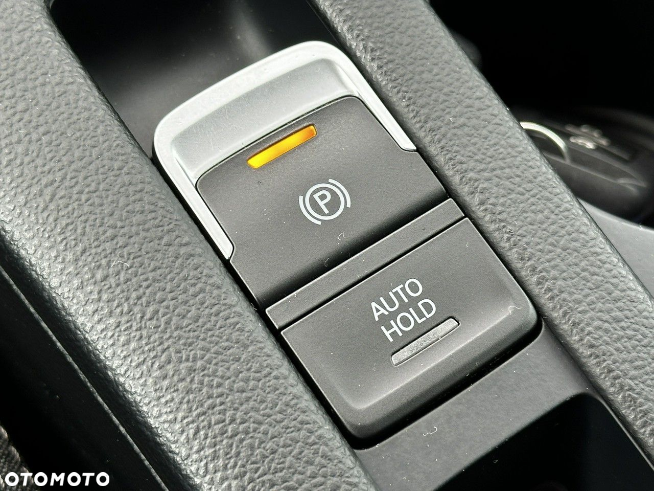 Volkswagen Passat 2.0 TDI BMT Highline DSG - 24