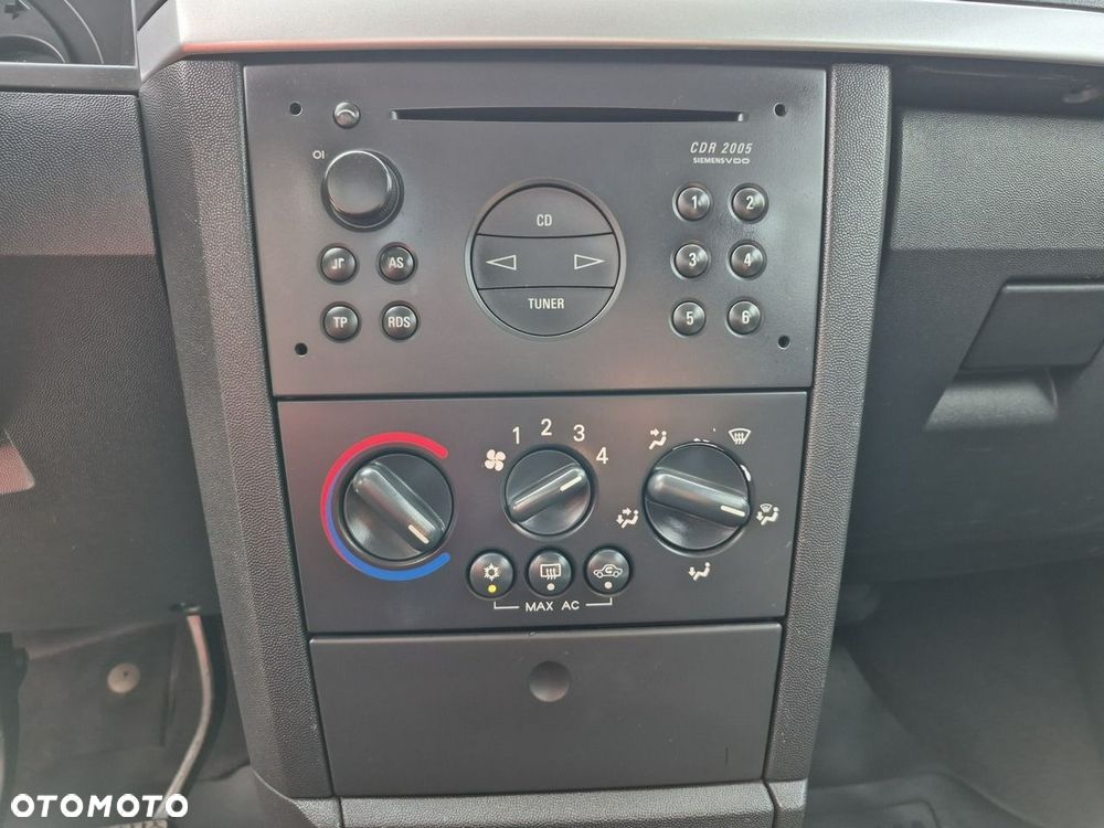 Opel Meriva - 13