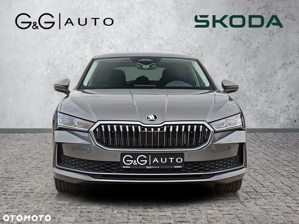 Skoda Superb 2.0 TDI SCR Edition 130 DSG - 10