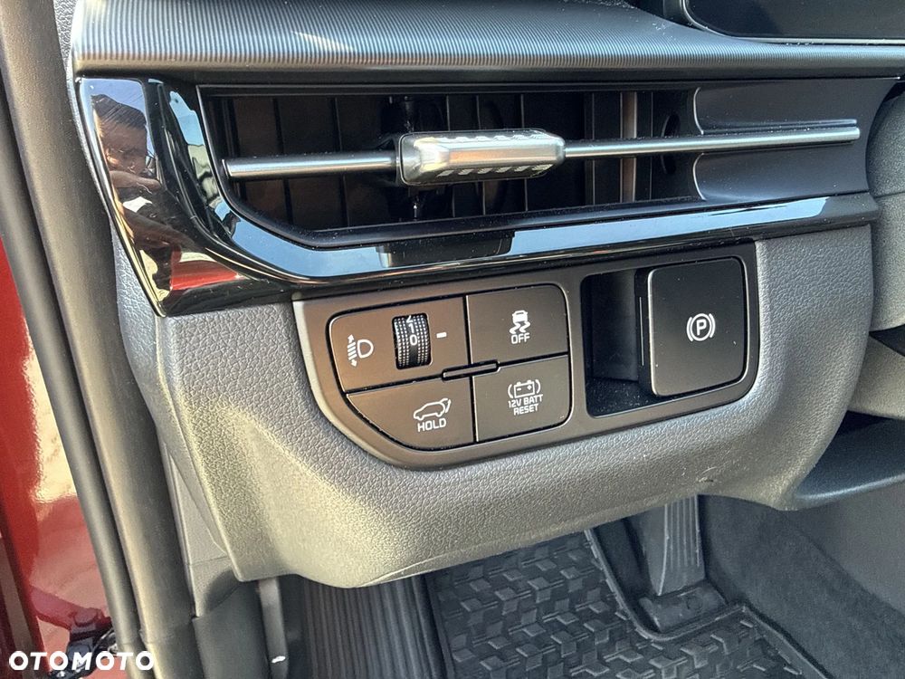 Kia Sportage 1.6 T-GDI HEV Anniversary 4WD - 21