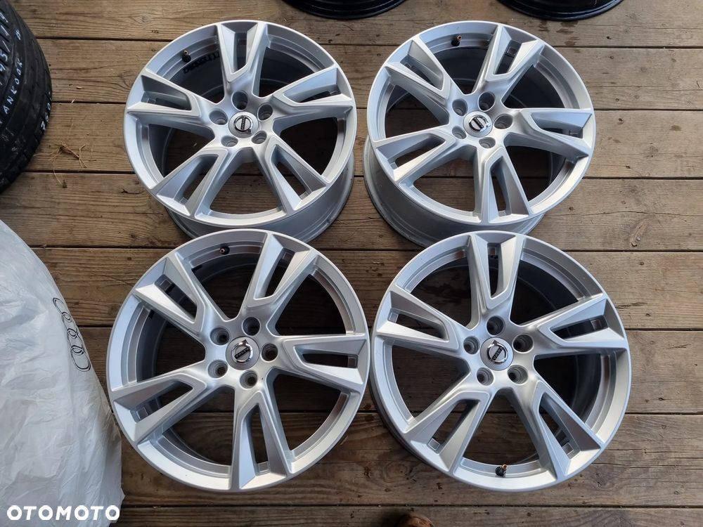 VOLVO XC60,S60,S90,XC40,V60,ford alu 7.5x18 ET50,5 5x108 4szt,super stan - 1
