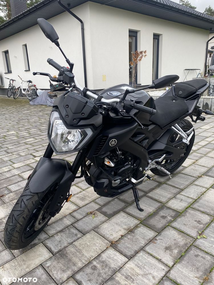 Yamaha MT - 9