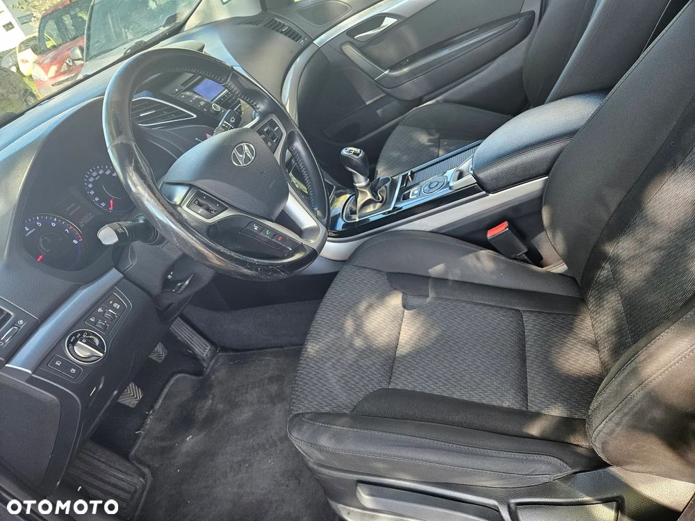 Hyundai i40 1.6 Comfort - 11