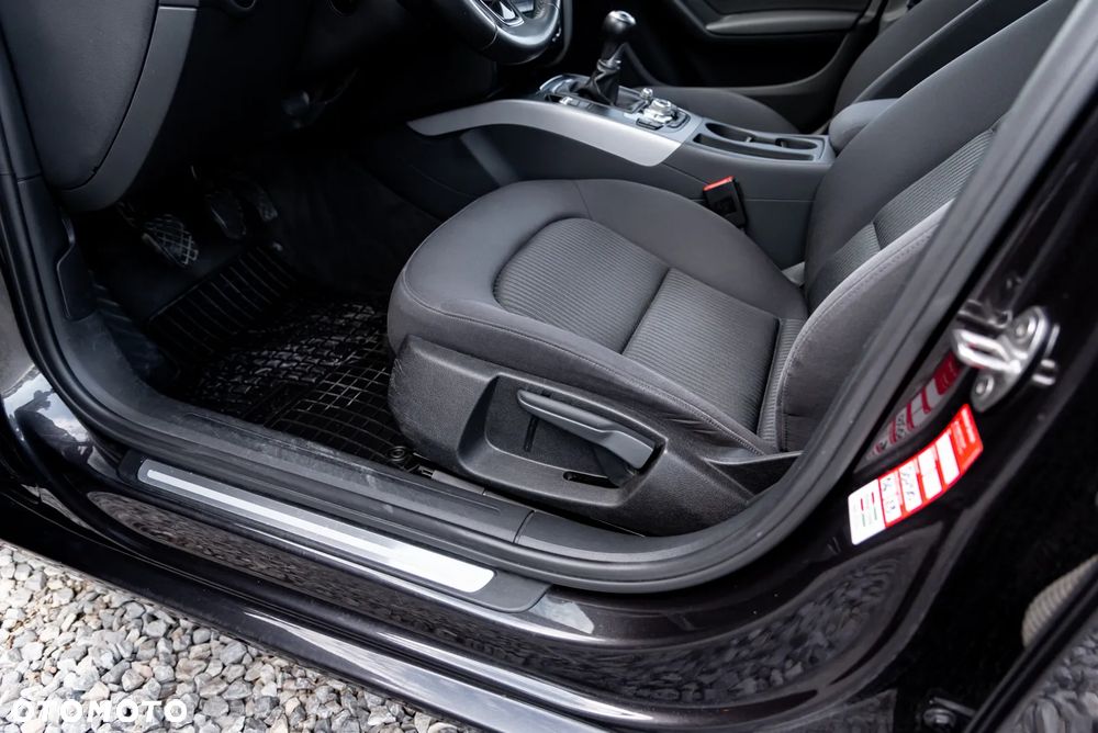 Audi A4 Avant 2.0 TDI DPF quattro Attraction - 19