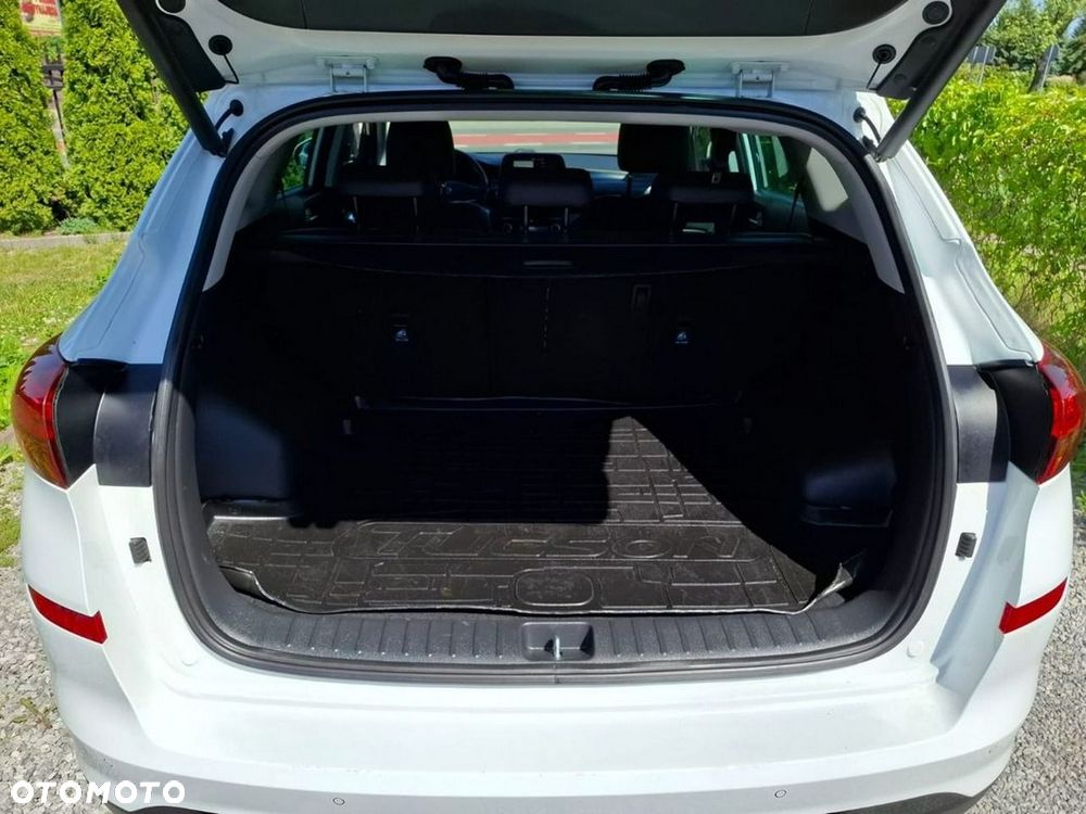 Hyundai Tucson blue 1.6 CRDi 2WD DCT Premium - 40