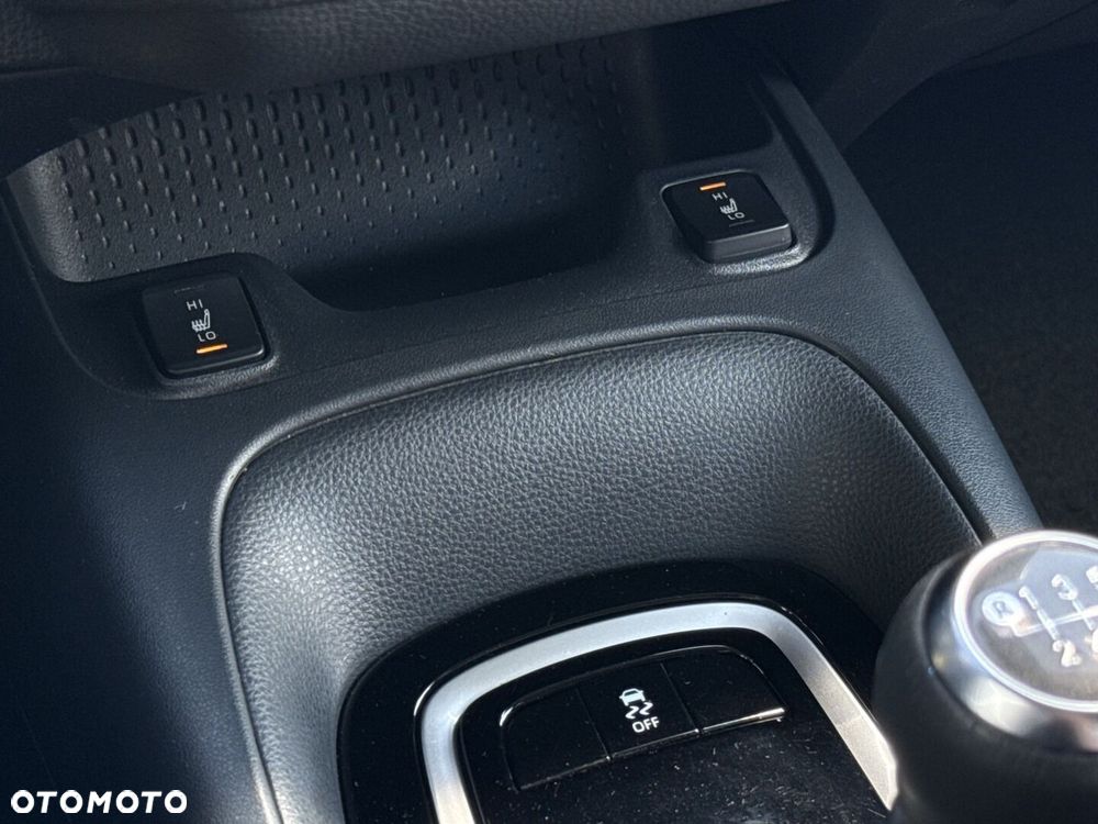 Toyota Corolla 1.5 Comfort - 17