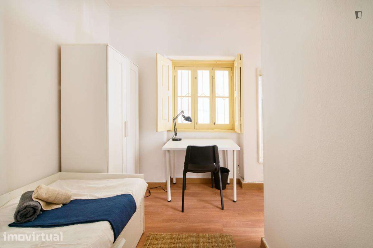 Quarto - localizado em Arroios Lisbon - Grande imagem: 5/31
