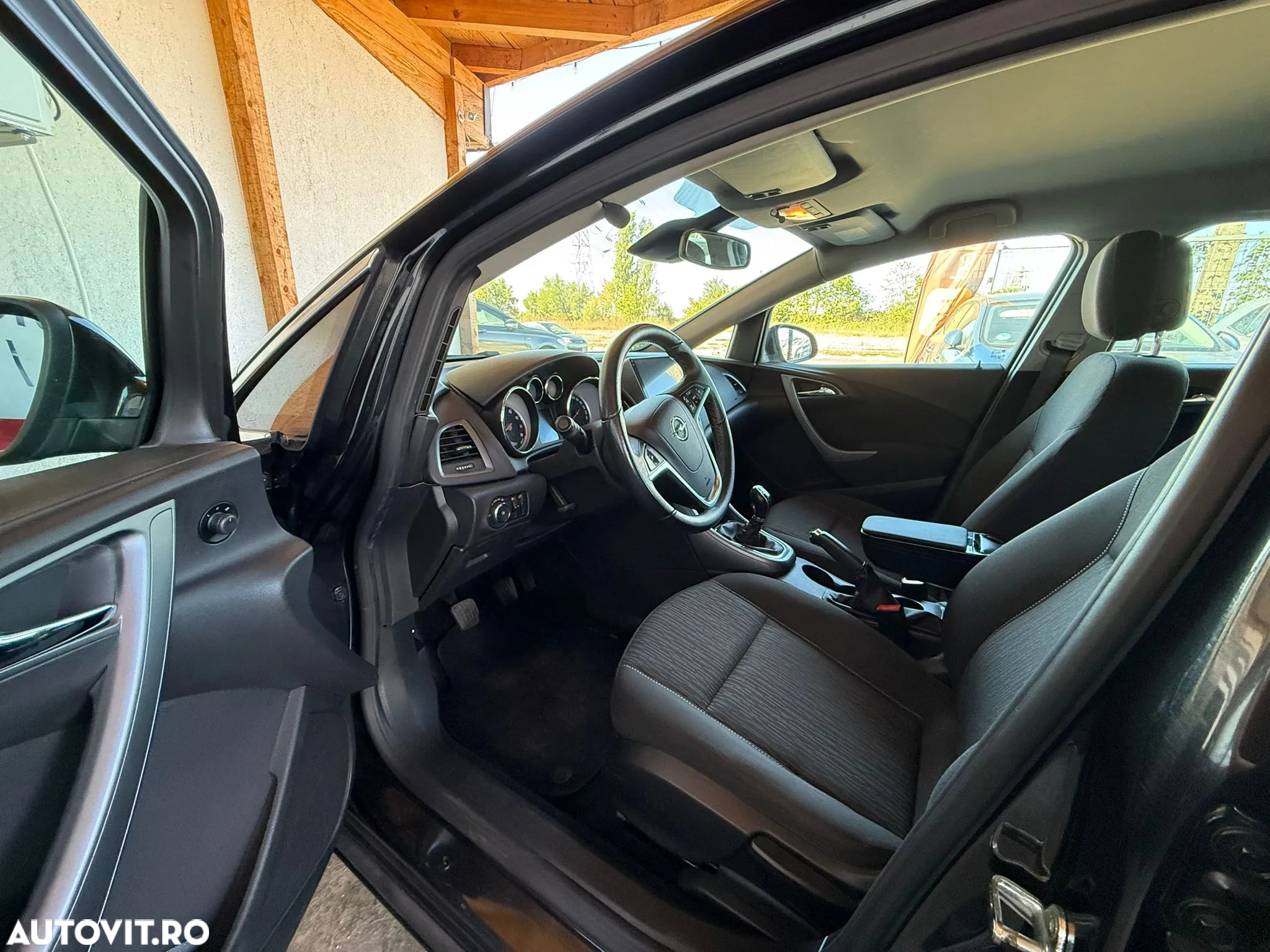 Opel Astra Sports Tourer 1.4 Turbo ECOTEC Drive - 10